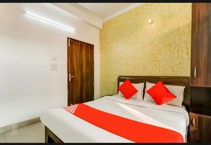 Hotel Paradise Residency Gurgaon